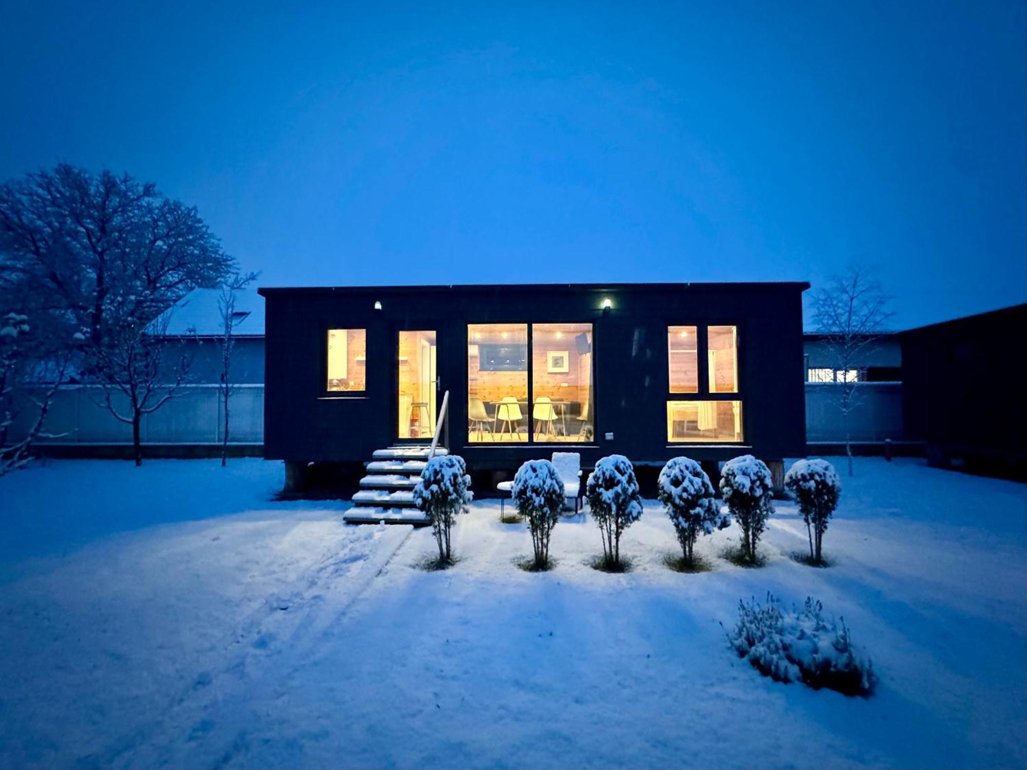 Villa Pixel - Tiny Campus Tîrgu Secuiesc Exterior foto