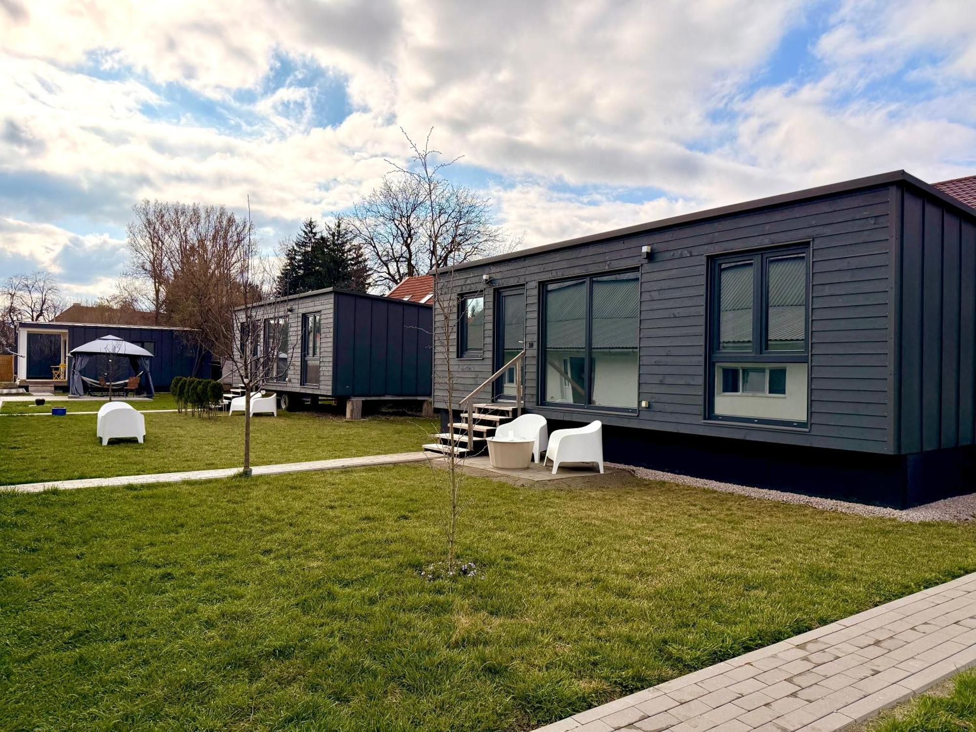 Villa Pixel - Tiny Campus Tîrgu Secuiesc Exterior foto